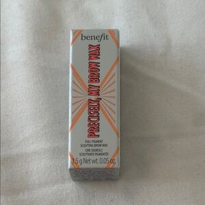 Benefit Mini Brow Wax in Warm Light Brown